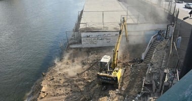 إزالة الاختناقات الملاحية بنهر النيل بمنطقة الأقصر