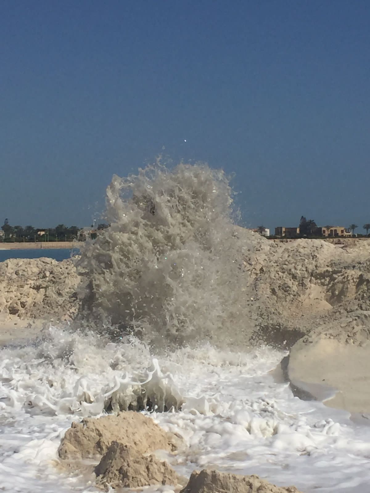   تنفيذ اعمال البحيرات الغربية والجنوبية بالجزء الجنوبي الغربي لمدينة العلمين الجديدية